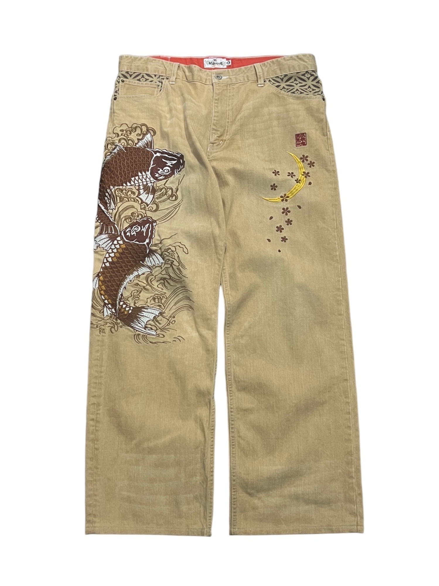 KARAKURI TAMASHII 絡繰魂 Beige Oriental Carp and Wave Embroidery Work Denim Pants